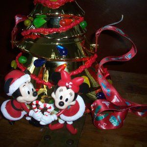 Disney parks Mickey And Minnie Mouse Christmas Tree Light Up Gold Popcorn Bucket